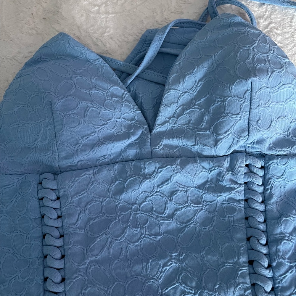 Jessica Simpson bathing suit